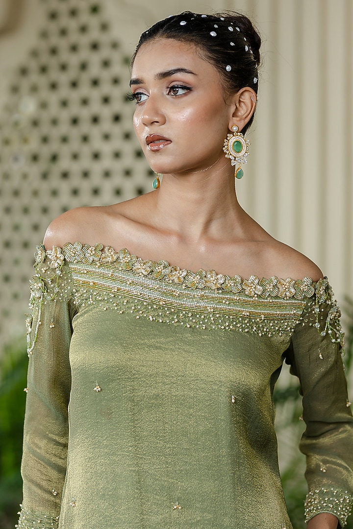 Green Tissue Chiffon Hand Embroidered Kurta Set by Farha Syed at Pernia's Pop Up Shop