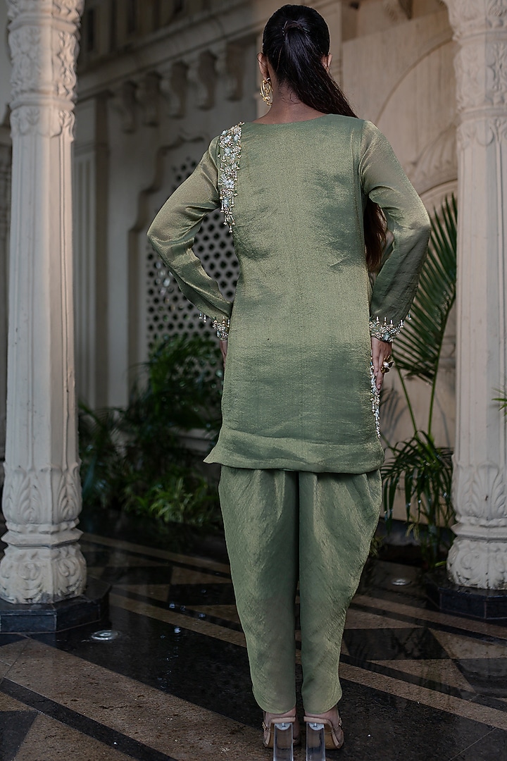 Green Tissue Chiffon Hand Embroidered Kurta Set by Farha Syed at Pernia's Pop Up Shop