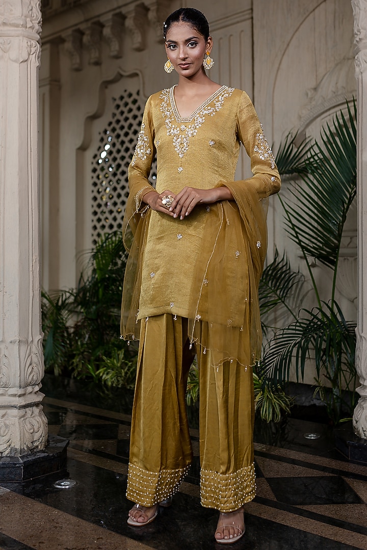 Yellow Tissue Chiffon Hand Embroidered Kurta Set by Farha Syed at Pernia's Pop Up Shop