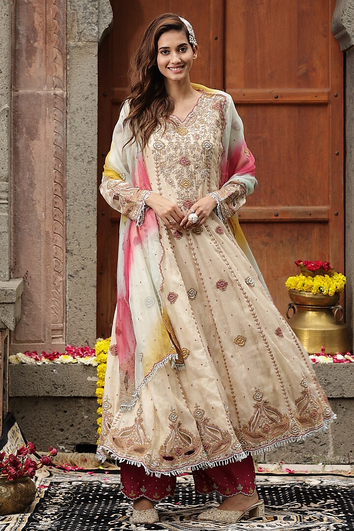 Beige Chanderi Silk Tissue Cutdana Hand Embroidered Anarkali Set by Farha Syed at Pernia's Pop Up Shop