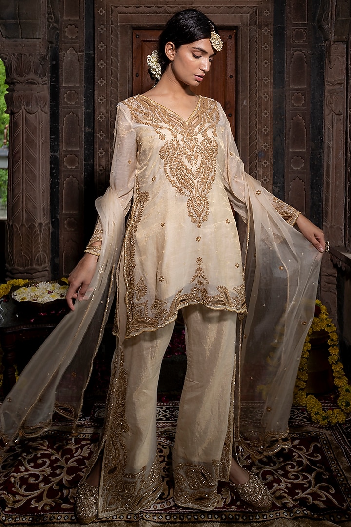 Beige Chanderi Silk Tissue Cutdana Hand Embroidered Kurta Set by Farha Syed at Pernia's Pop Up Shop