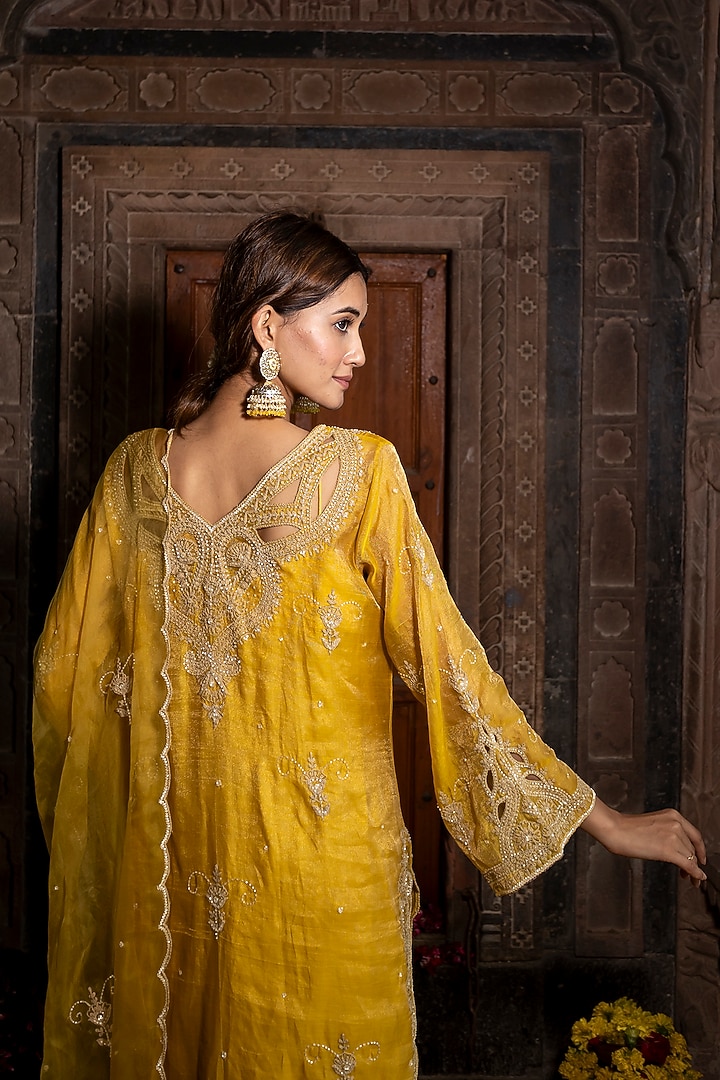 Yellow Chanderi Silk Tissue Cutdana Hand Embroidered Kurta Set by Farha Syed at Pernia's Pop Up Shop