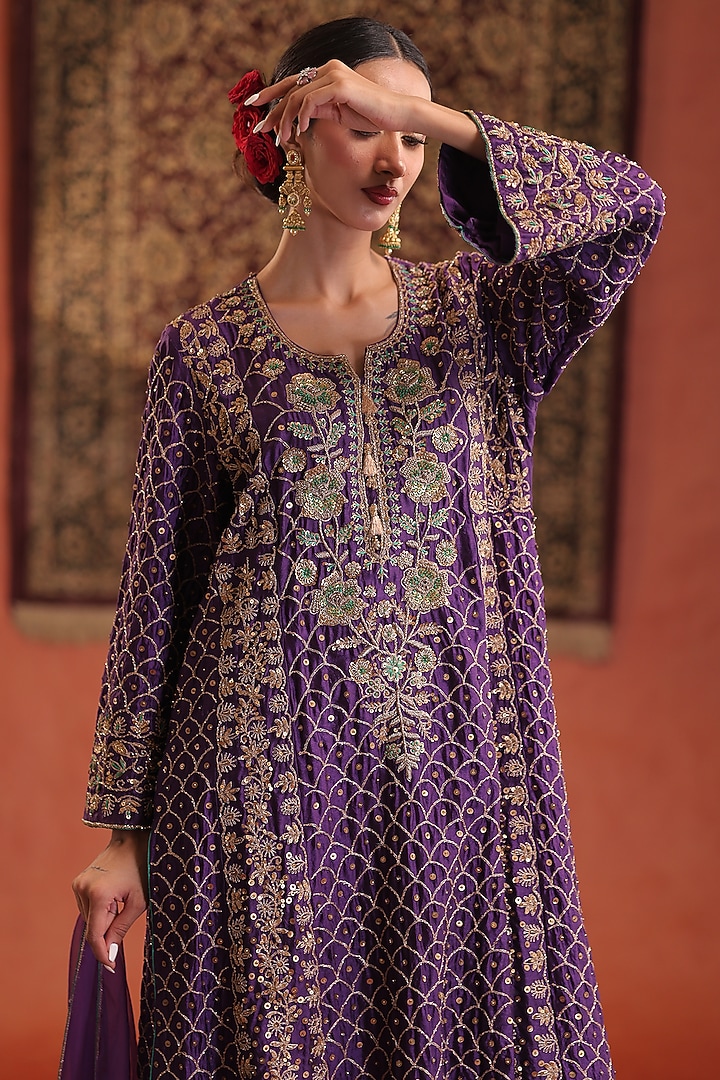 Purple Silk Zardosi Hand Embroidered Kurta Set by Farha Syed at Pernia's Pop Up Shop