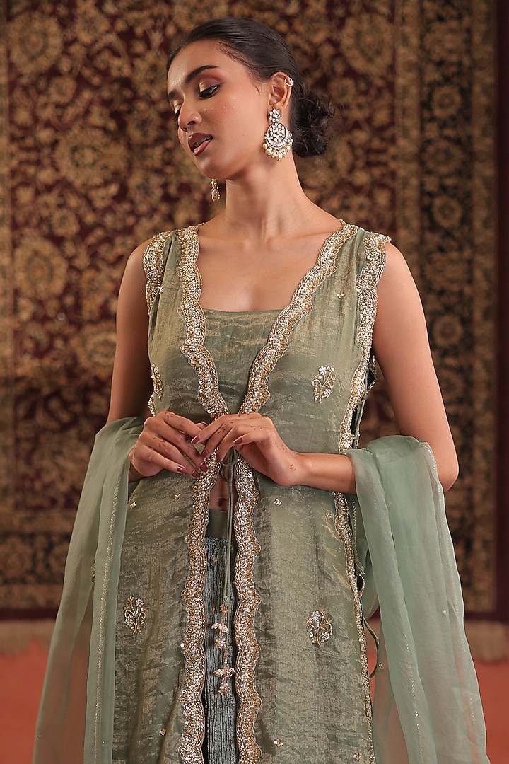 Mint Green Chanderi Silk Tissue Hand Embroidered Kurta Set by Farha Syed at Pernia's Pop Up Shop