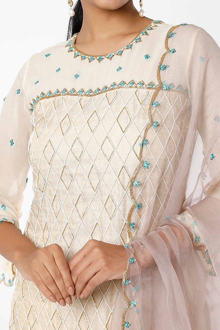 Champagne Ivory Chanderi Tissue & Georgette Gharara Set by Farha Syed at Pernia's Pop Up Shop