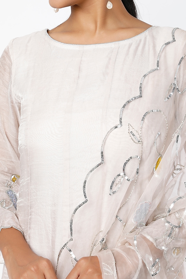 Cream Hand Embroidered Wedding Anarkali Set by Farha Syed at Pernia's Pop Up Shop