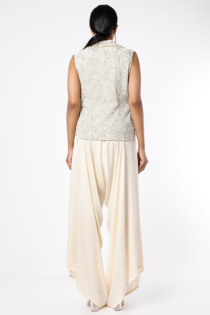 Ivory Hand Embroidered Dhoti Set by Farha Syed at Pernia's Pop Up Shop