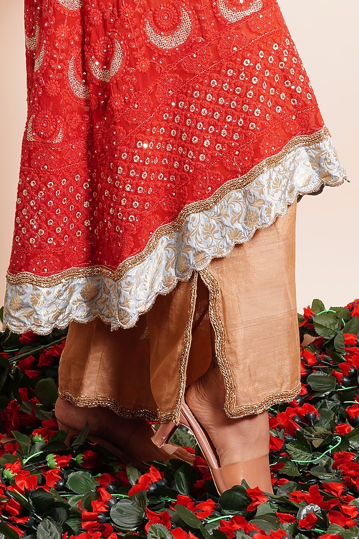 Carmine Red Embroidered Kurta Set by Farha Syed at Pernia's Pop Up Shop
