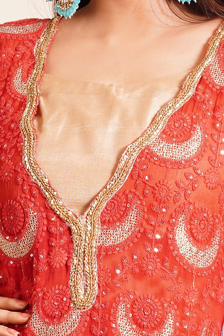 Carmine Red Embroidered Kurta Set by Farha Syed at Pernia's Pop Up Shop