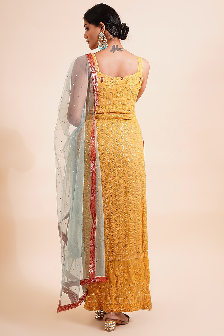 Chrome Yellow Embroidered Kurta Set by Farha Syed at Pernia's Pop Up Shop