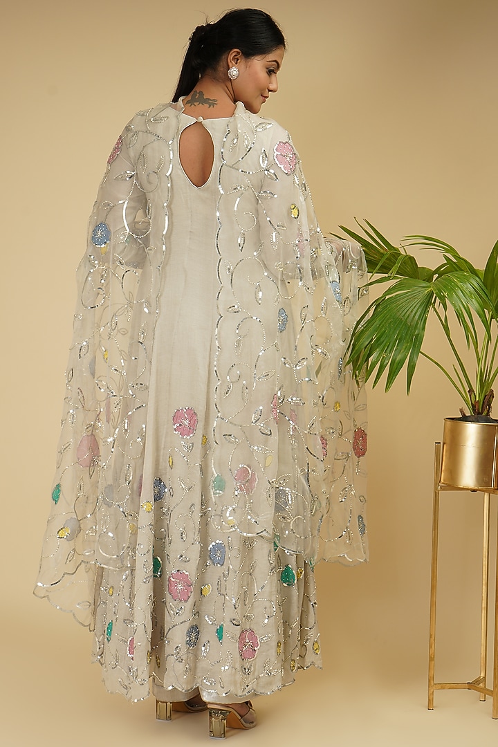 Silver Embroidered Wedding Anarkali Set by Farha Syed at Pernia's Pop Up Shop