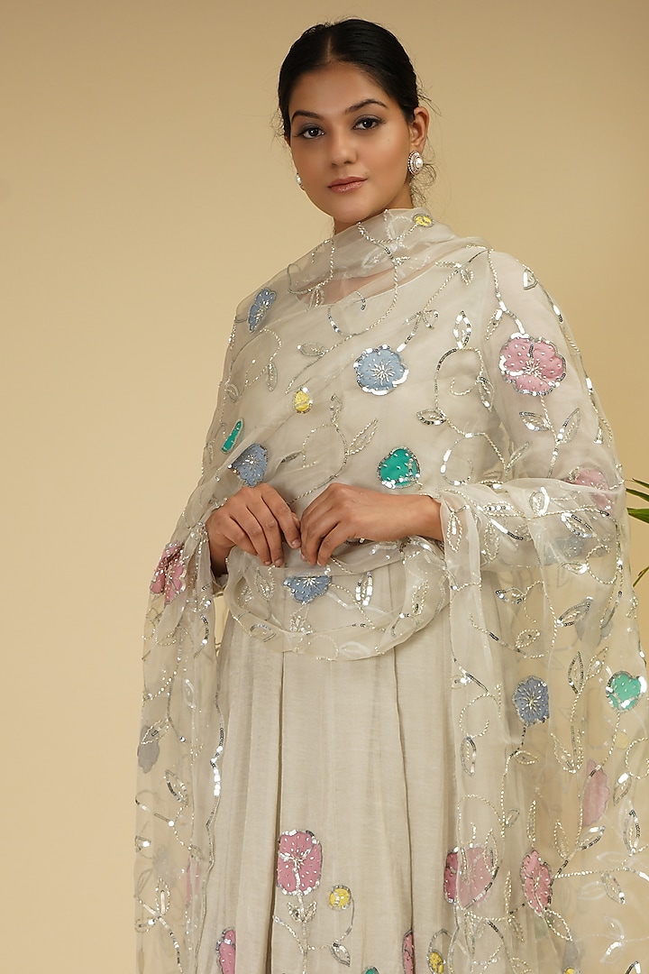 Silver Embroidered Wedding Anarkali Set by Farha Syed at Pernia's Pop Up Shop