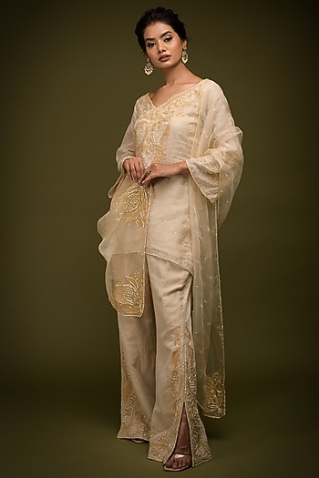 Ivory-Beige Tissue Chanderi Resham Embroidered Kurta Set by Farha Syed at Pernia's Pop Up Shop