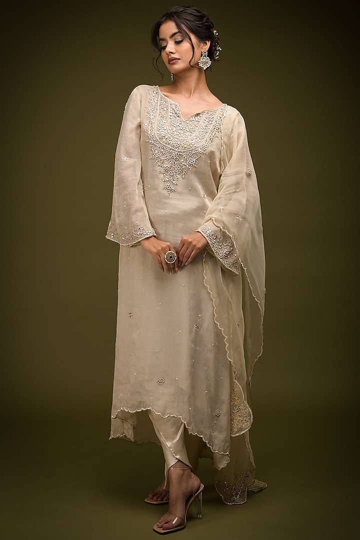 Ivory-Beige Tissue Georgette Resham Embroidered Kurta Set by Farha Syed at Pernia's Pop Up Shop