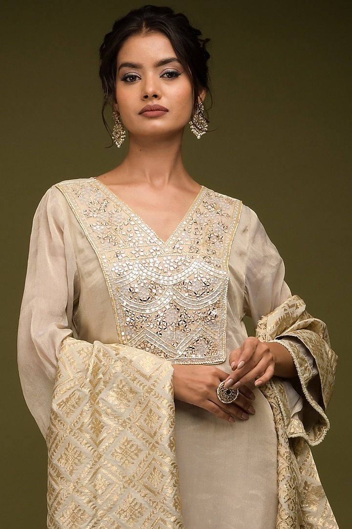 Ivory-Beige Tissue Georgette Mirror Embroidered Kurta Set by Farha Syed at Pernia's Pop Up Shop
