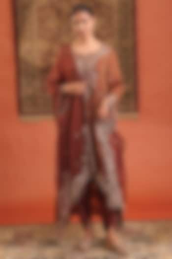 Brown Chanderi Silk Tissue Cutdana Embroidered Kurta Set by Farha Syed at Pernia's Pop Up Shop