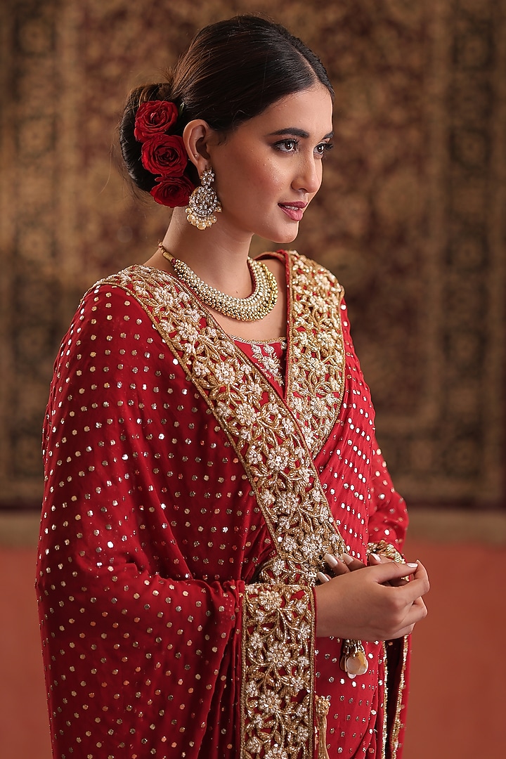 Scarlet Red Pure Georgette Hand Embroidered Reception Saree Set by Farha Syed at Pernia's Pop Up Shop