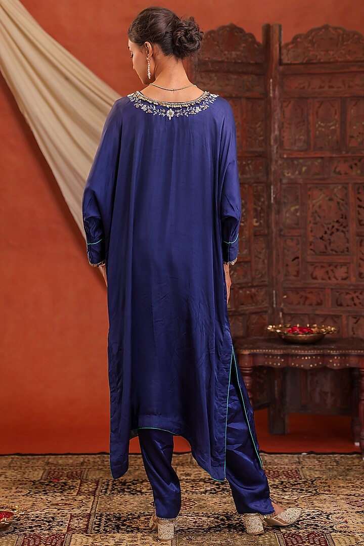Navy Blue Raw Silk Cutdana Hand Embroidered Kaftan Set by Farha Syed at Pernia's Pop Up Shop
