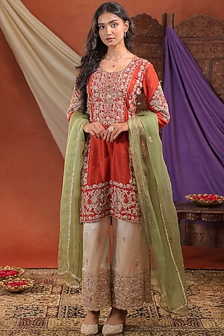 Red & Metallic Silk Hand Embroidered Kurta Set by Farha Syed
