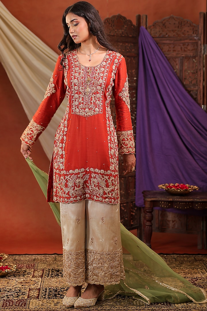 Red & Metallic Silk Hand Embroidered Kurta Set by Farha Syed at Pernia's Pop Up Shop