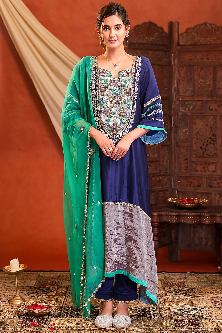 Navy Blue & Green Raw Silk Satin Hand Embroidered Kurta Set by Farha Syed at Pernia's Pop Up Shop