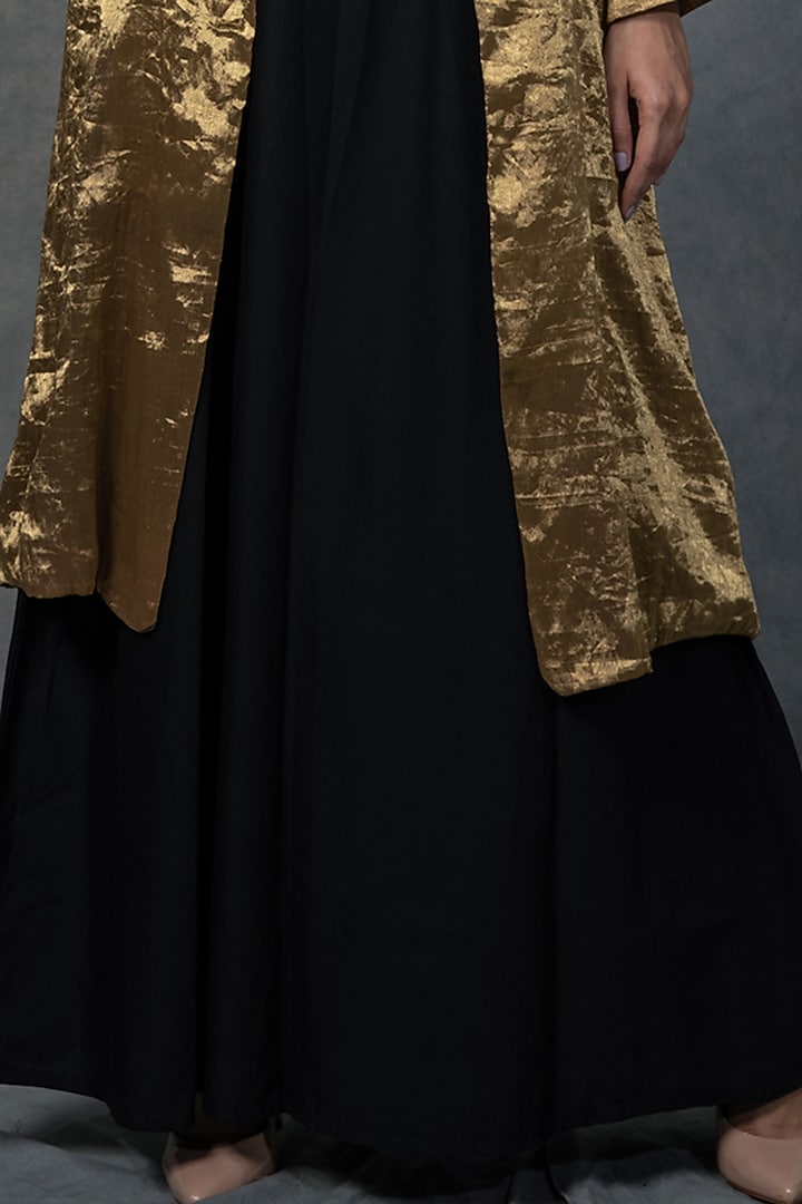 Jet Black Party Wear Gown With Hand Embroidered Belt by Farha Syed at Pernia's Pop Up Shop