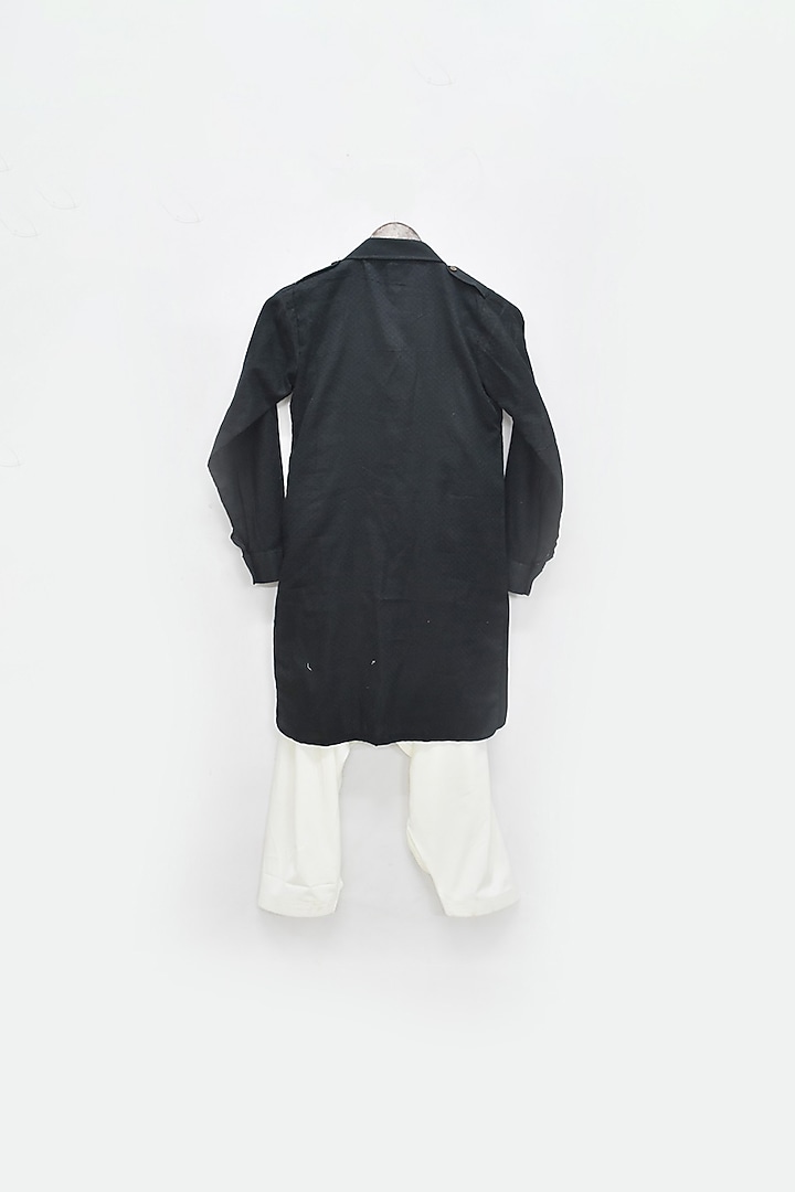 Black & Off White Embroidered Kurta Set For Boys by Fayon Kids at Pernia's Pop Up Shop