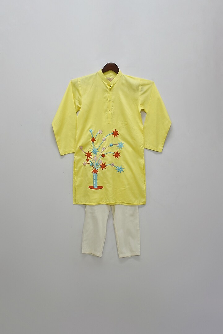 Yellow Cotton Silk Embroidered Kurta Set For Boys by Fayon Kids at Pernia's Pop Up Shop