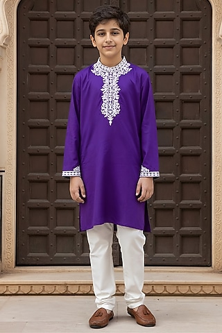 Purple Glace Cotton Embroidered Kurta Set For Boys by Fayon Kids