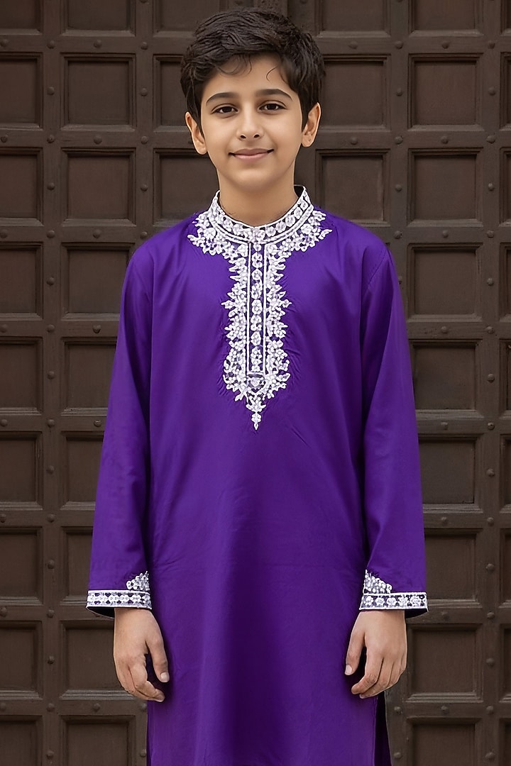 Purple Glace Cotton Embroidered Kurta Set For Boys by Fayon Kids at Pernia's Pop Up Shop