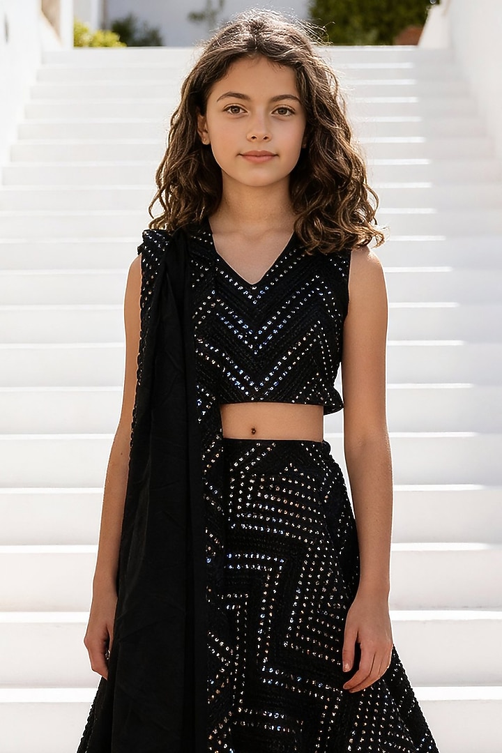 Black Georgette Embroidered Lehenga Set For Girls by Fayon Kids at Pernia's Pop Up Shop
