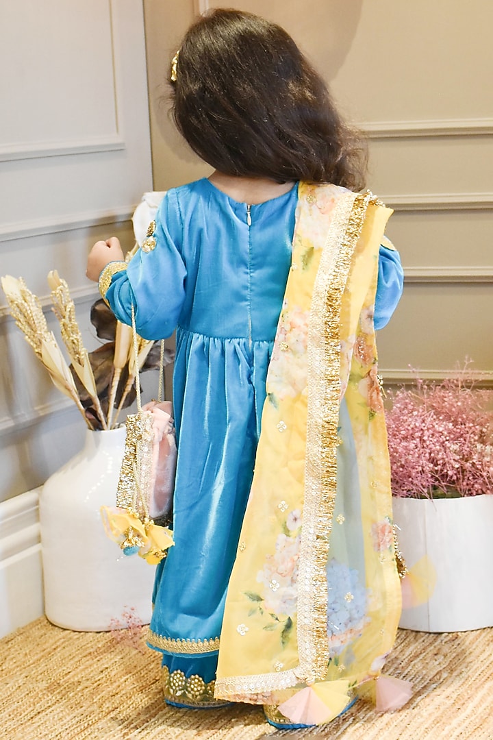Turquoise Blue Velvet Embroidered Kurta Set For Girls by Fayon Kids at Pernia's Pop Up Shop