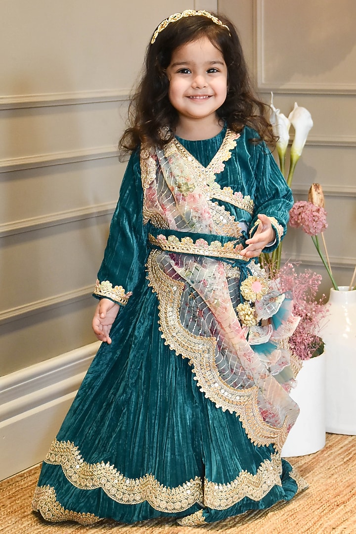 Green Velvet Embroidered Lehenga Set For Girls by Fayon Kids at Pernia's Pop Up Shop
