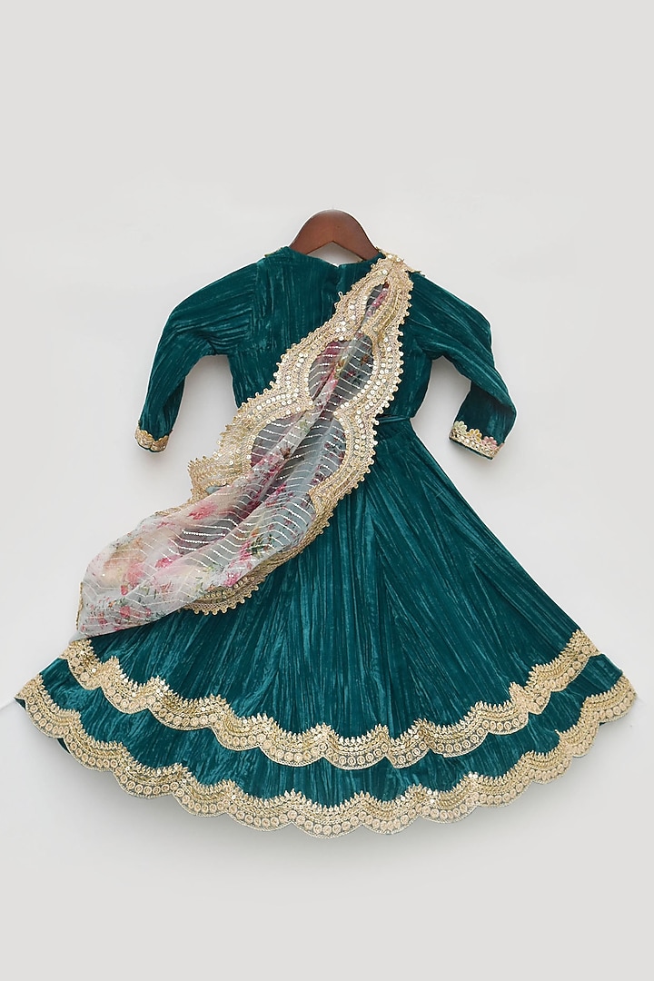 Green Velvet Embroidered Lehenga Set For Girls by Fayon Kids at Pernia's Pop Up Shop