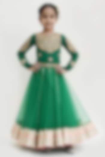 Green Net Embroidered Lehenga Set For Girls by Fayon Kids at Pernia's Pop Up Shop