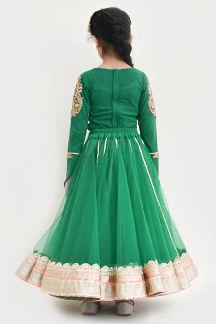 Green Net Embroidered Lehenga Set For Girls by Fayon Kids at Pernia's Pop Up Shop