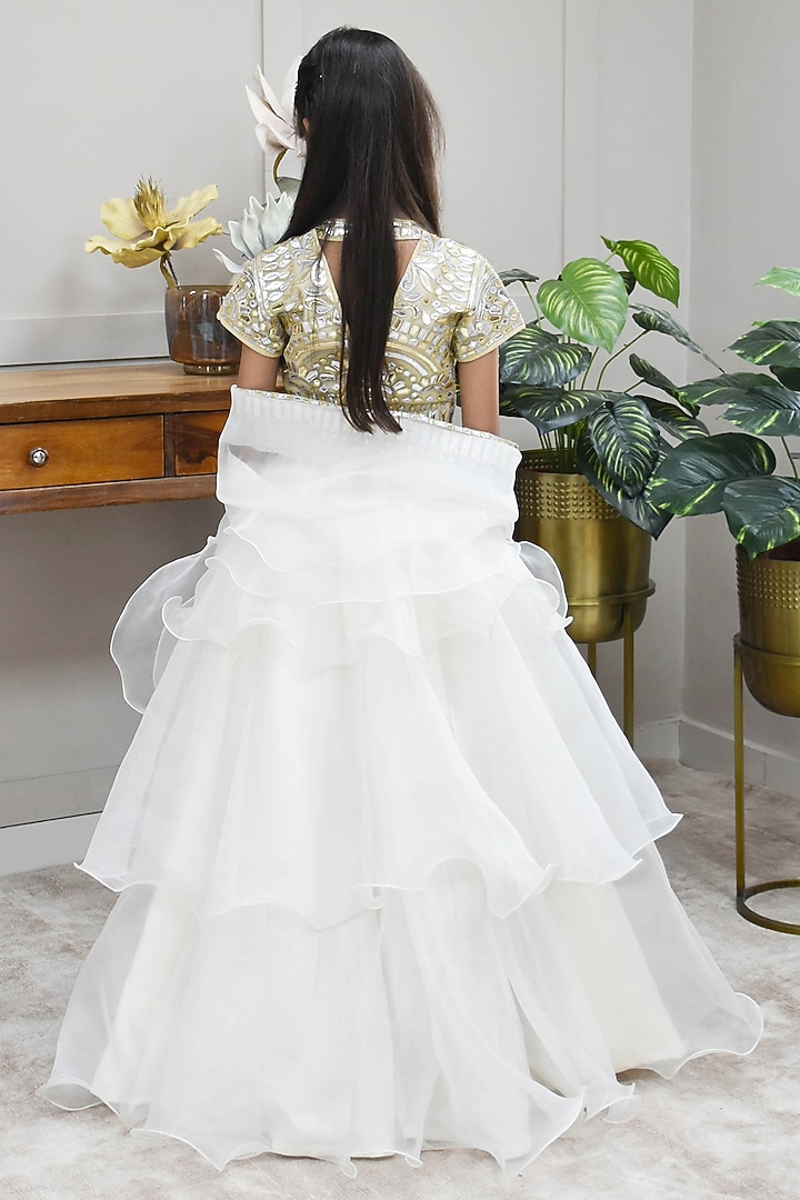 White Organza Lehenga Set For Girls by Fayon Kids at Pernia's Pop Up Shop