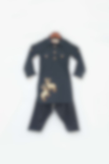 Black Cotton Embroidered Kurta Set For Boys by Fayon Kids at Pernia's Pop Up Shop