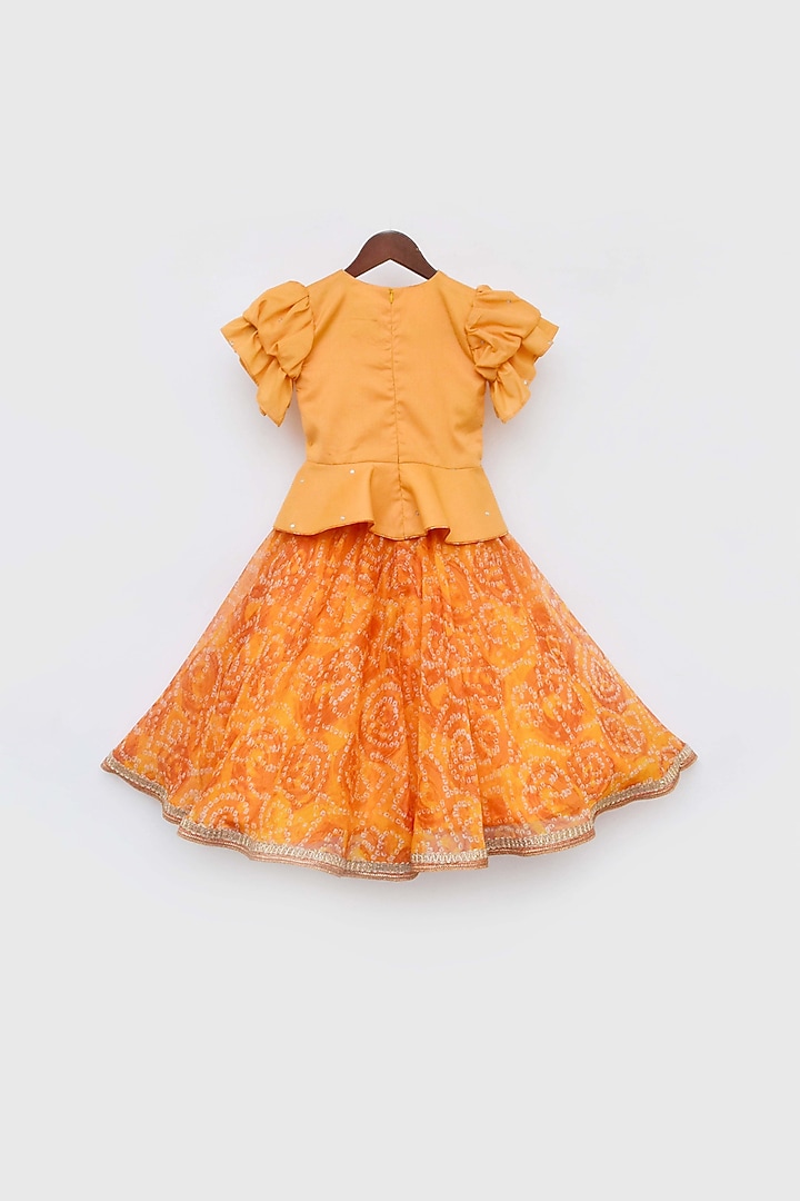 Spectra Yellow Printed Lehenga Set For Girls by Fayon Kids at Pernia's Pop Up Shop