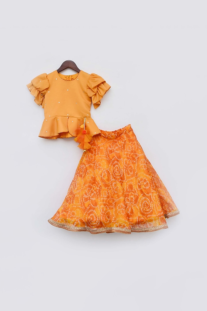 Spectra Yellow Printed Lehenga Set For Girls by Fayon Kids at Pernia's Pop Up Shop