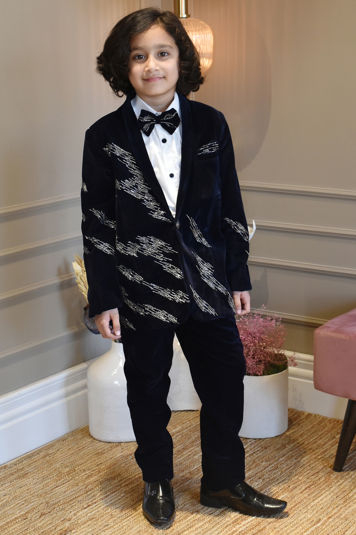 Kids black 2025 velvet blazer