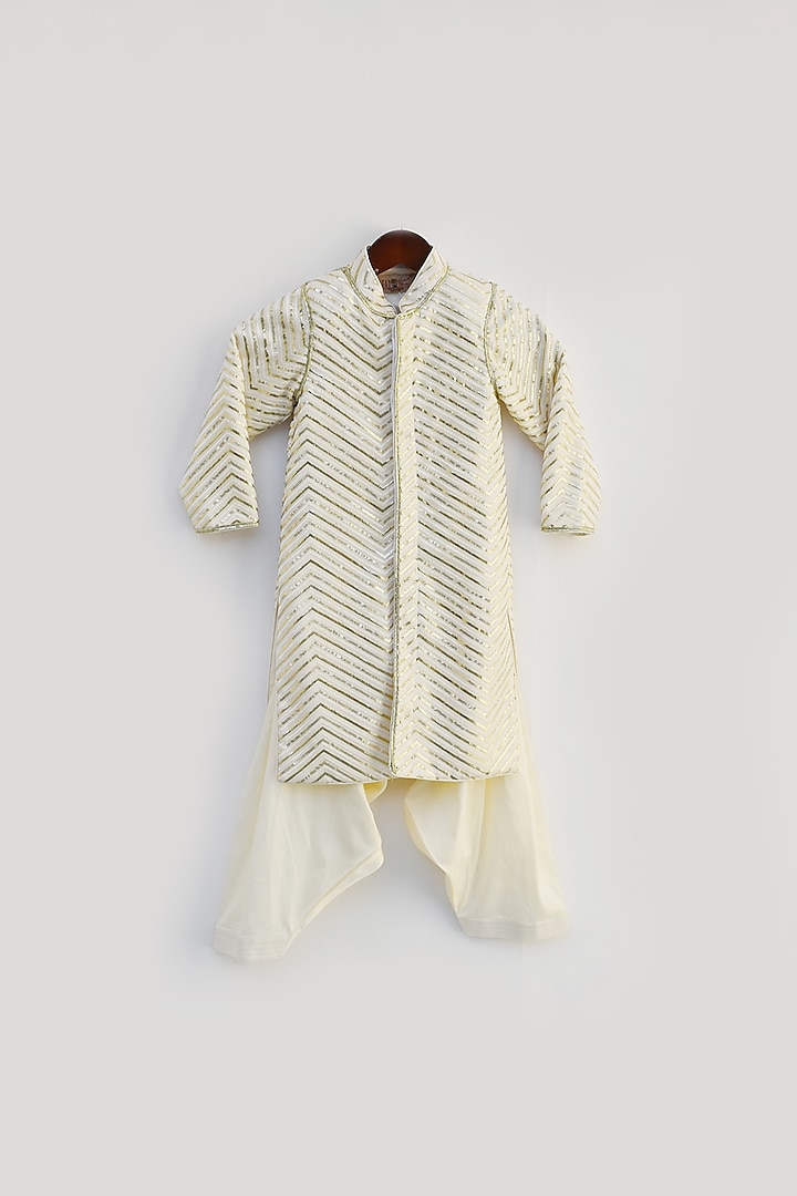 Off-White Cotton Silk Embroidered Kurta Set For Boys by Fayon Kids