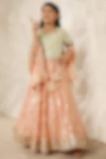 Peach Chanderi Lehenga Set For Girls by Fayon Kids at Pernia's Pop Up Shop