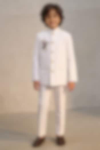 White Suiting Bandhgala Set For Boys by Fayon Kids at Pernia's Pop Up Shop