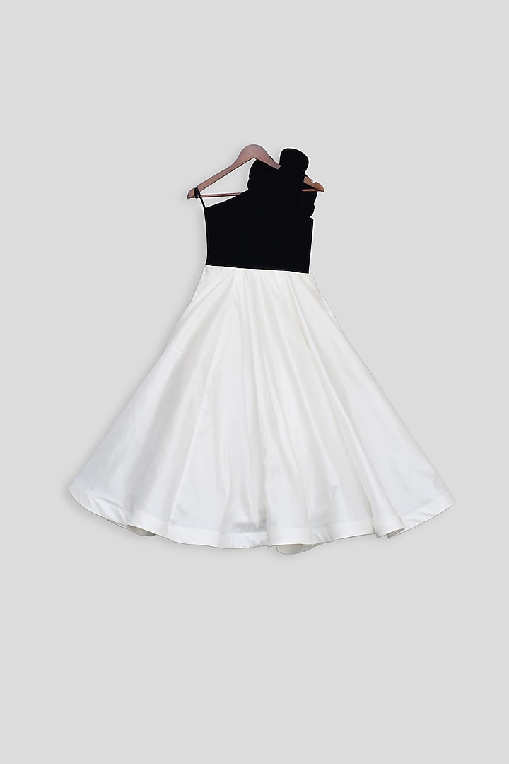Black & White Embroidered Gown For Girls by Fayon Kids at Pernia's Pop Up Shop