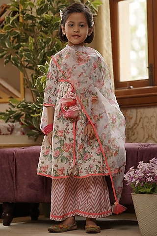 Rose Pink Cotton Printed Kurta Set For Girls by Fayon Kids