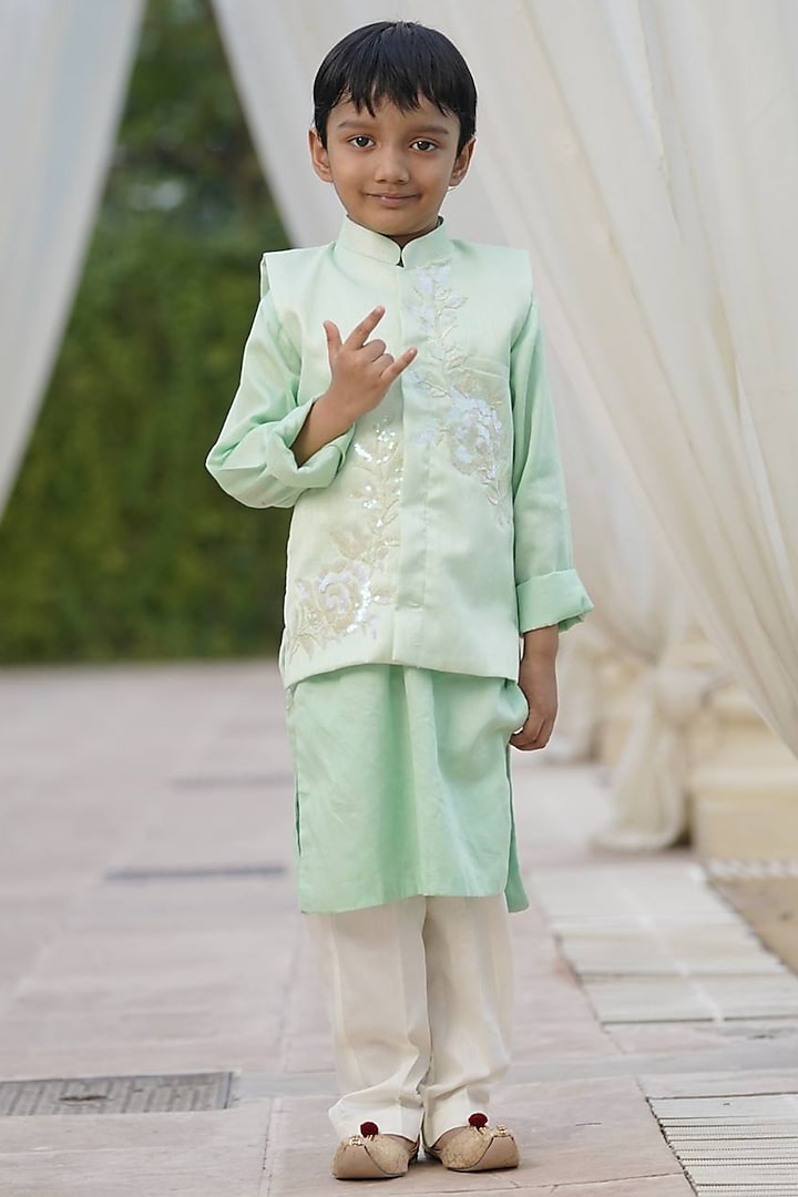 Green Kurta Set With Bundi Jacket For Boys by Fayon Kids