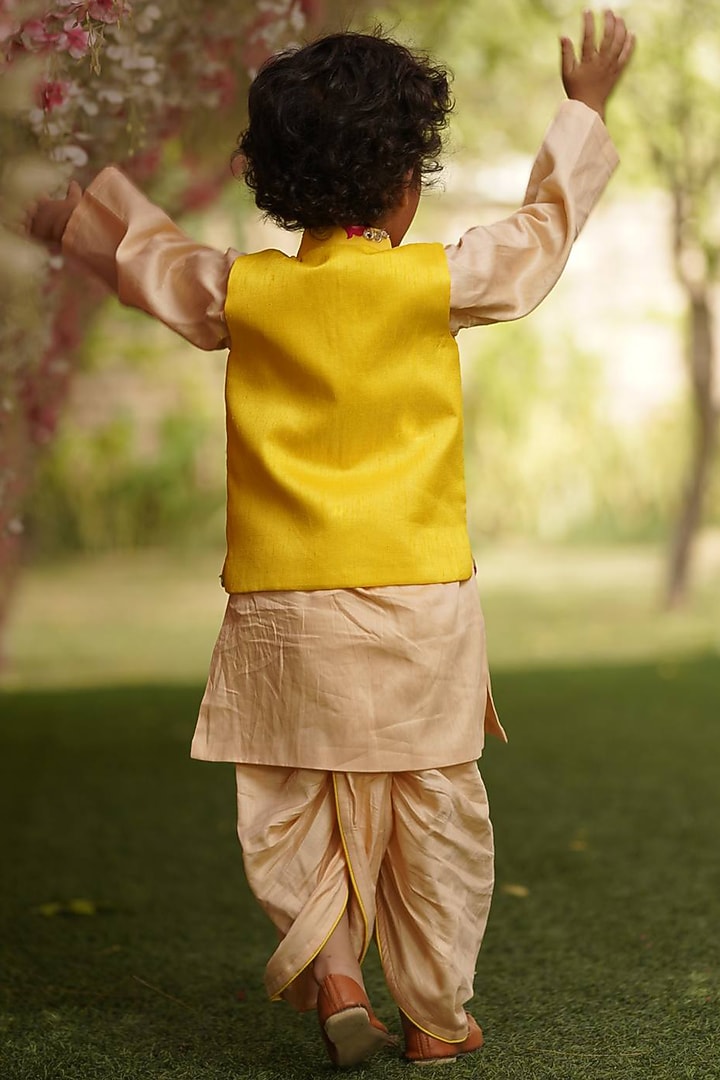 Peach Silk Embroidered Bundi Jacket Set For Boys by Fayon Kids at Pernia's Pop Up Shop