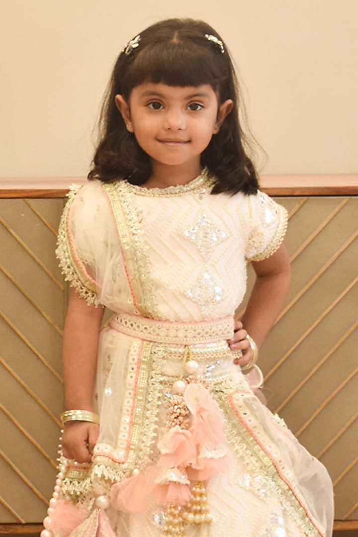 Off-white Georgette Gotta Embroidered Lehenga Set For Girls by Fayon Kids at Pernia's Pop Up Shop