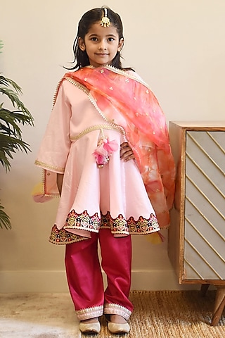 Baby Pink Cotton Silk Embroidered Kurta Set For Girls by Fayon Kids